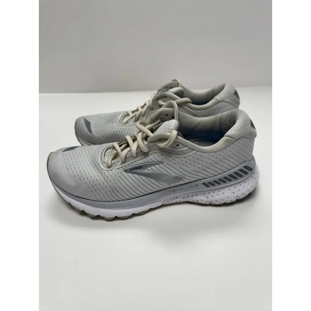 Brooks‎ Adrenaline GTS 20 White Silver Running Shoes Women's Size 7 Medium B